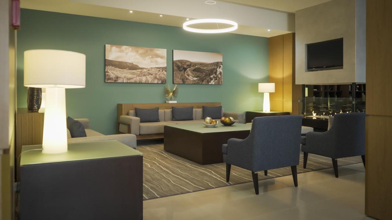 Staybridge Suites Guadalajara Expo By Ihg Zapopan Eksteriør billede